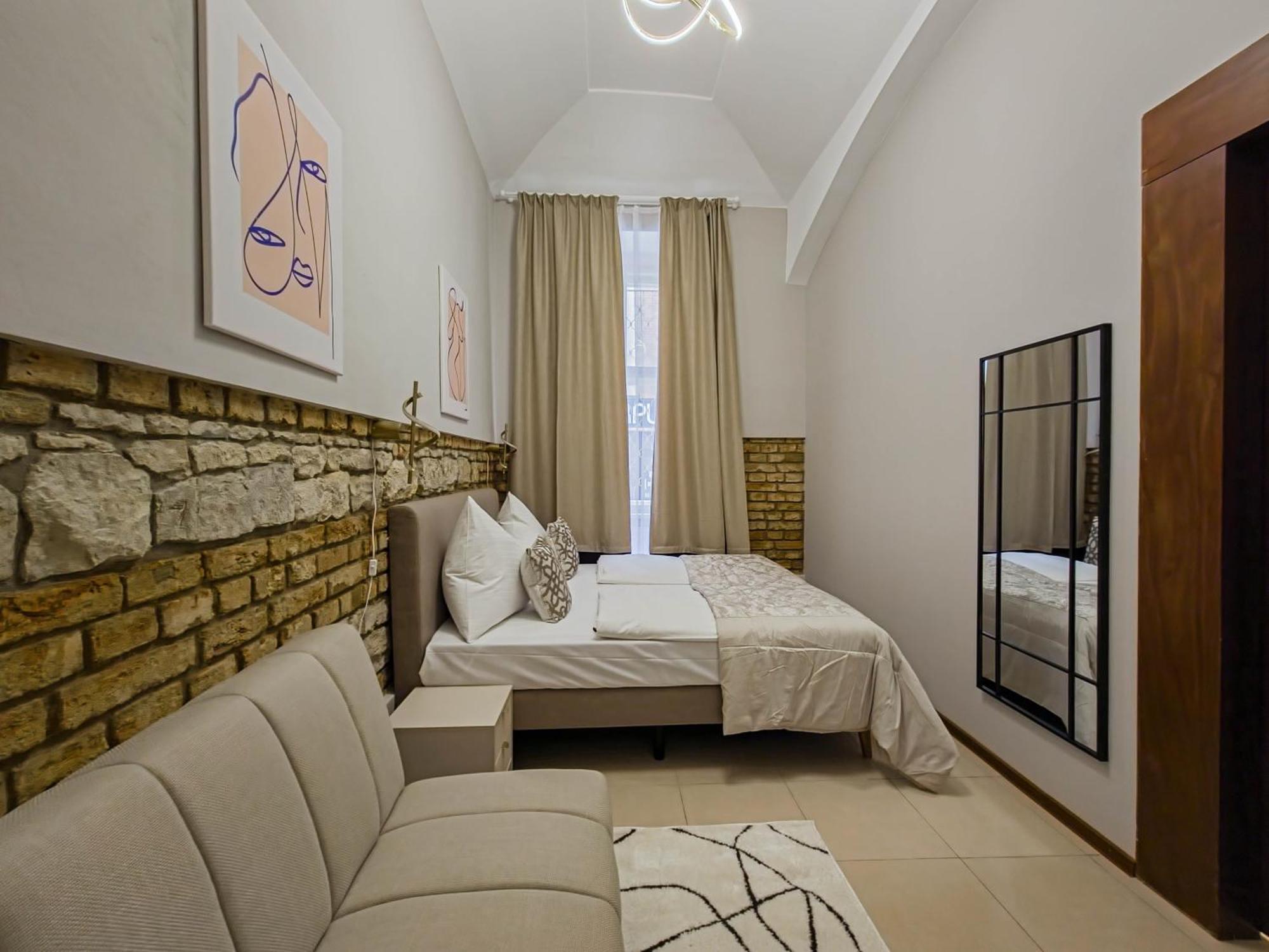 Magnificent With Sauna And Billiards Apartment Prag