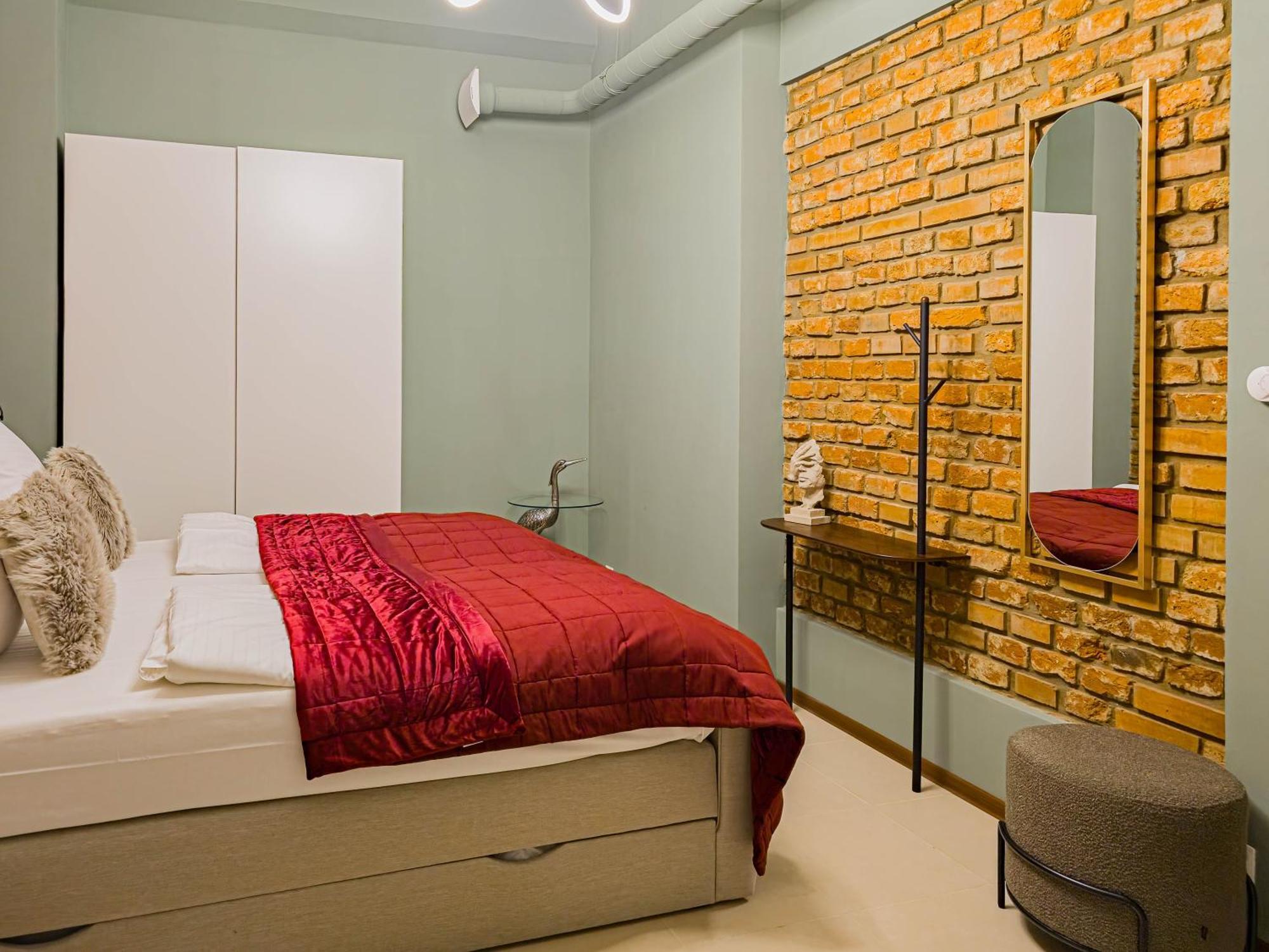 Apartment Magnificent With Sauna And Billiards *